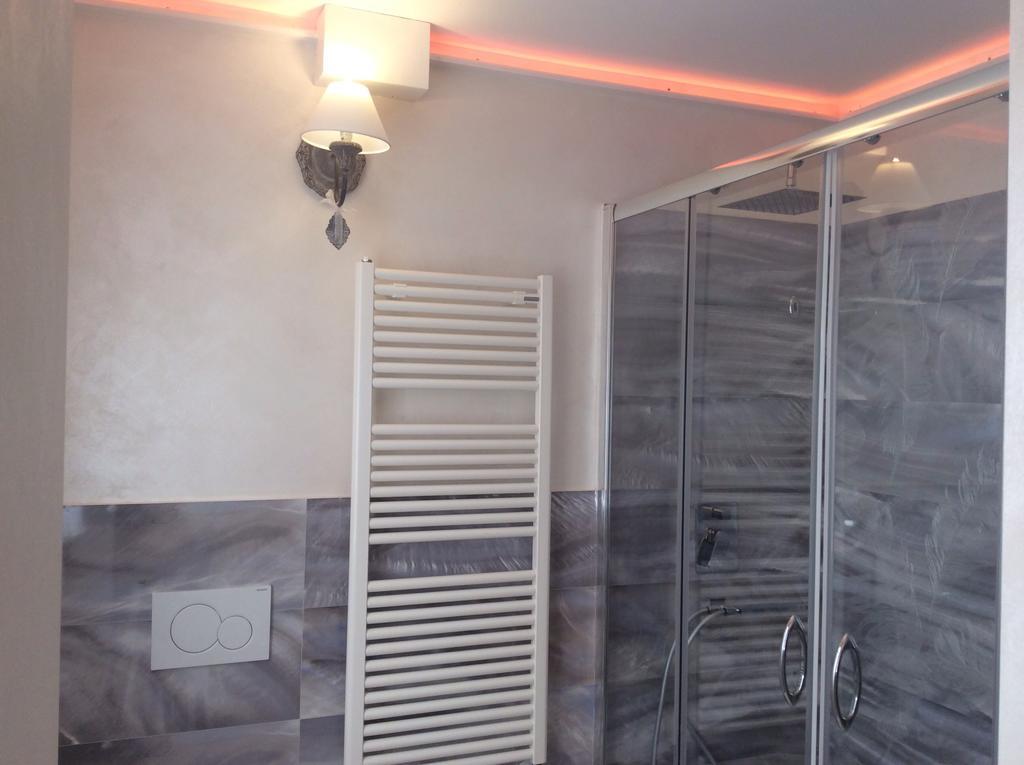 Suite Le Perle Taranto Ruang foto