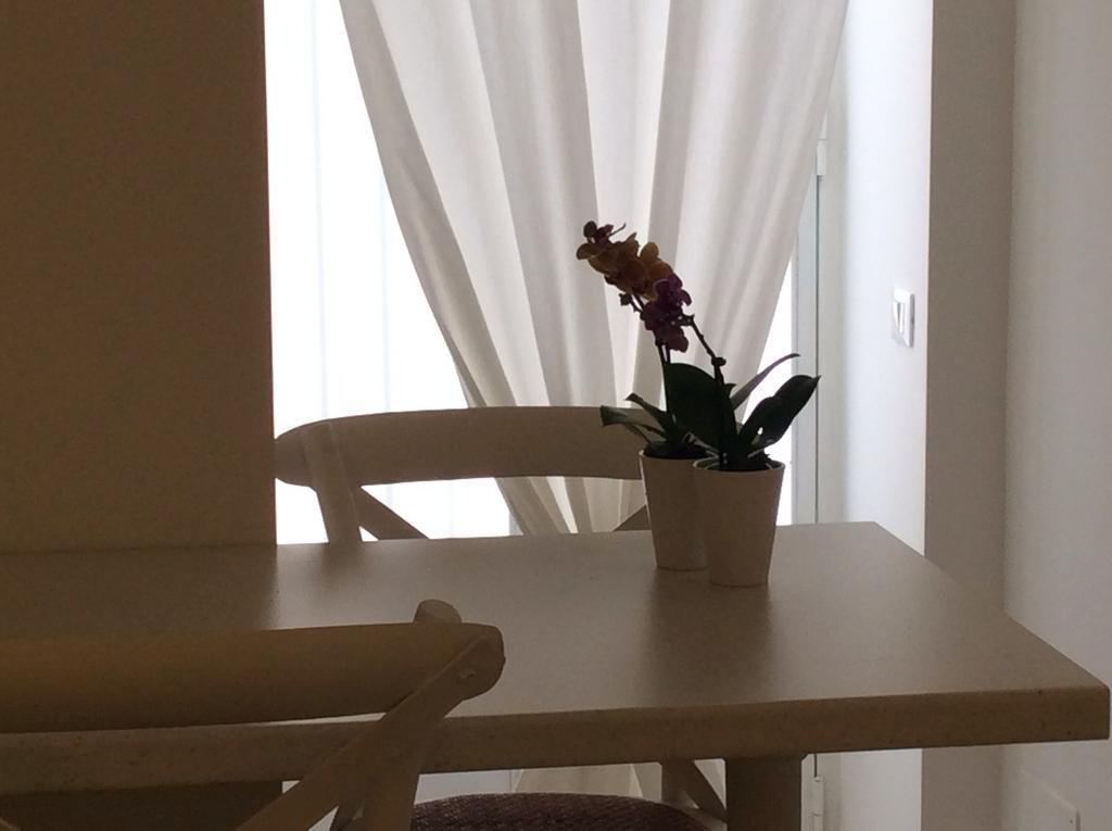 Suite Le Perle Taranto Ruang foto